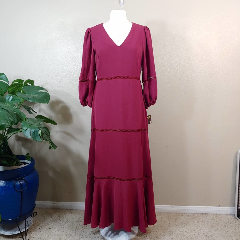 Taylor Burgandy Tiered Maxi Dress   Size 10